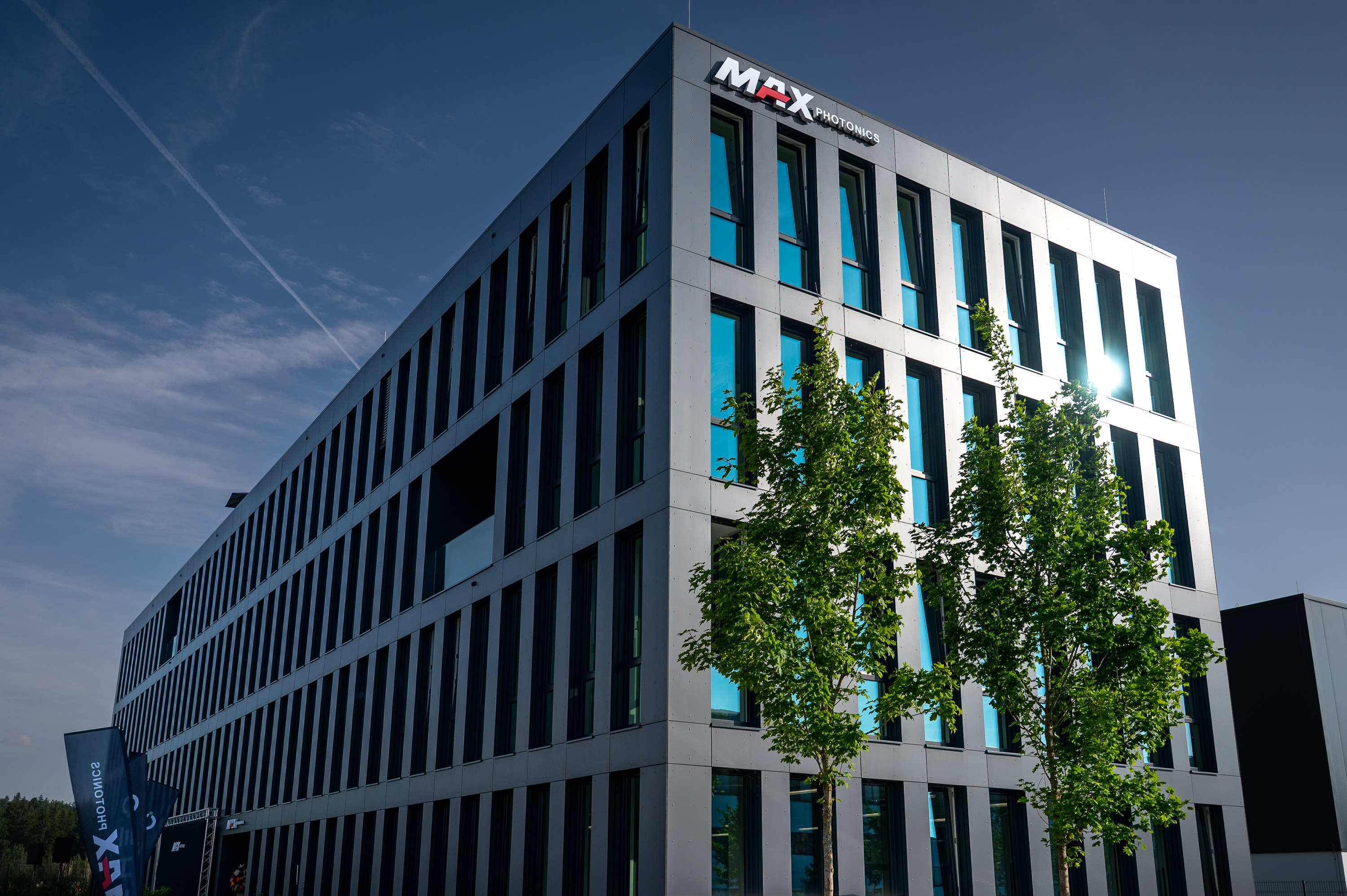 Maxphotonics German Office